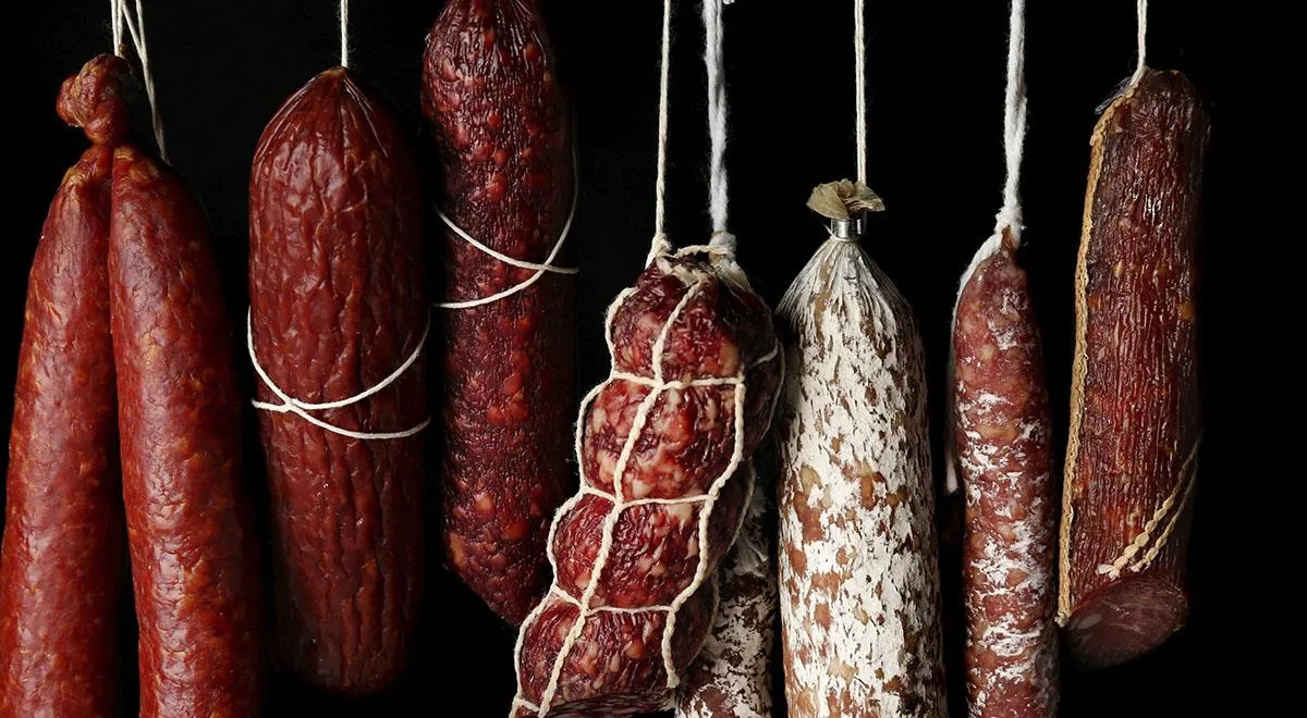 Сырокопченая и сыровяленая колбаса