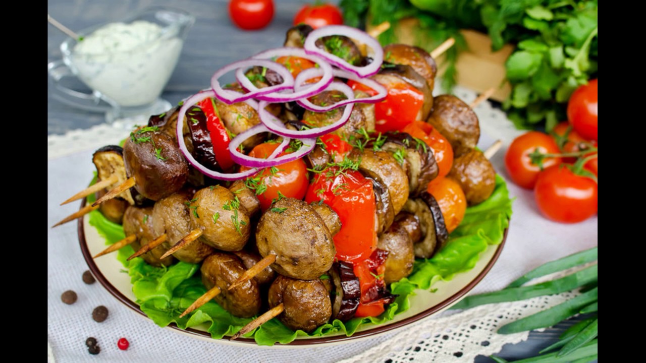 Шашлык из колбасы