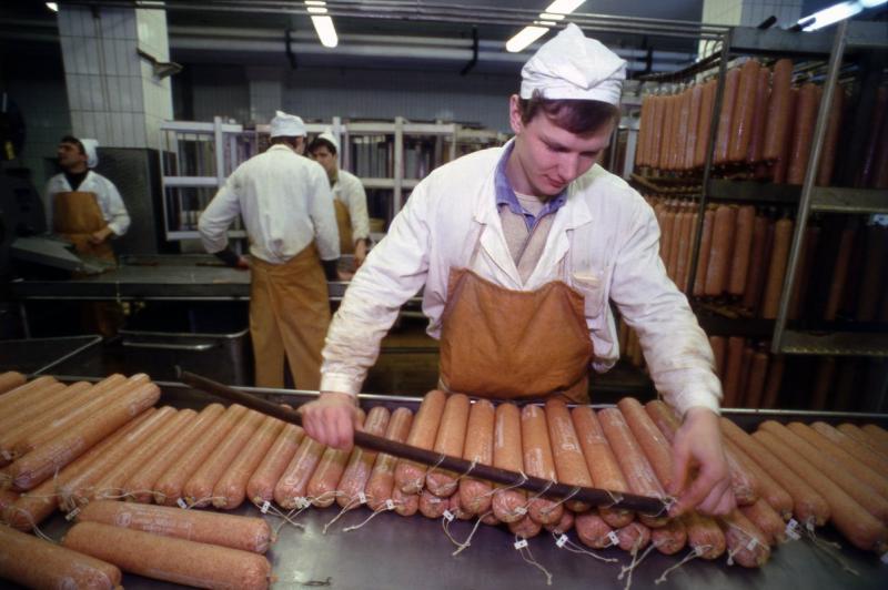 Производство вареной колбасы