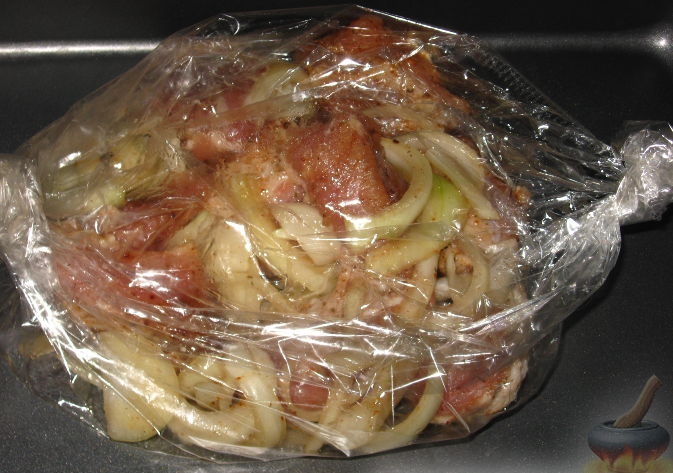 Запекаем мясо в рукаве Запекаем мясо в рукаве